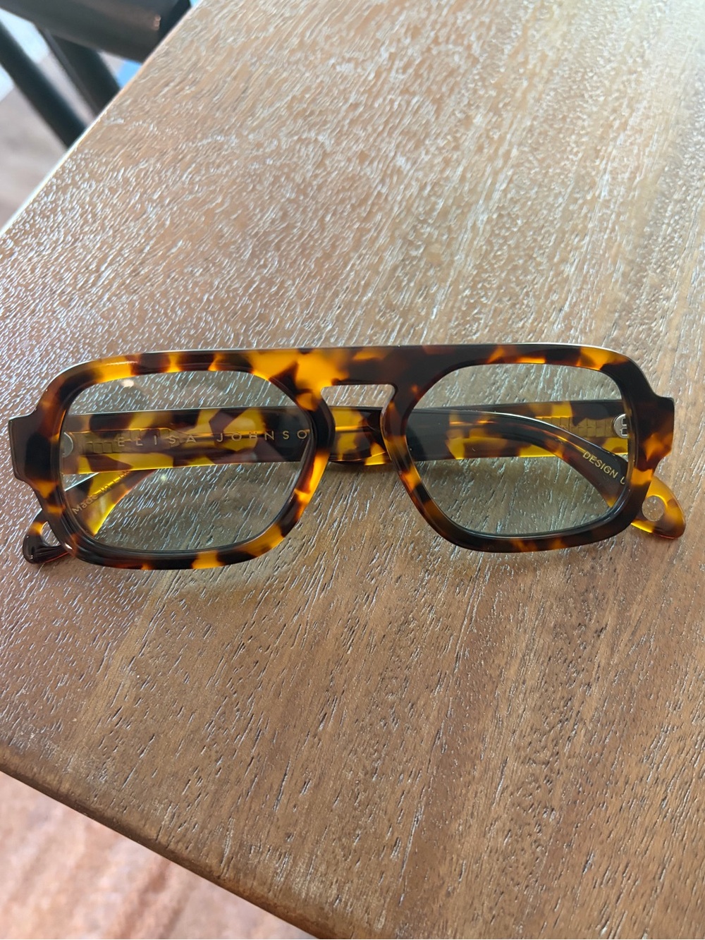 Elisa Johnson Sunglasses- JANE MINI IN BROWN TORTOISE